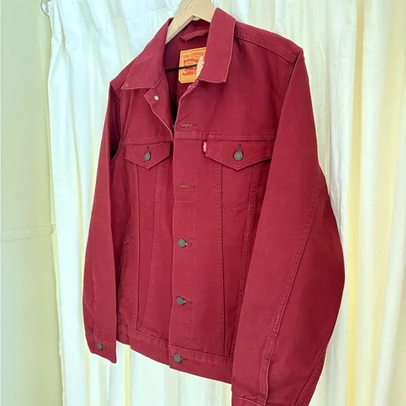 Levi’s Denim Jacket - Picture 2 of 7